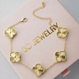 Gold Tone Clover Bracelet 5 Motifs Stainless Steel Tarnish Free Hypoallergenic